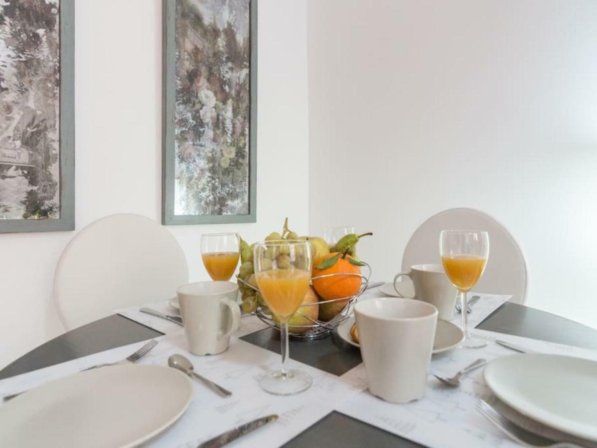 מאלגה Apartamentos Bolsa Larios מראה חיצוני תמונה