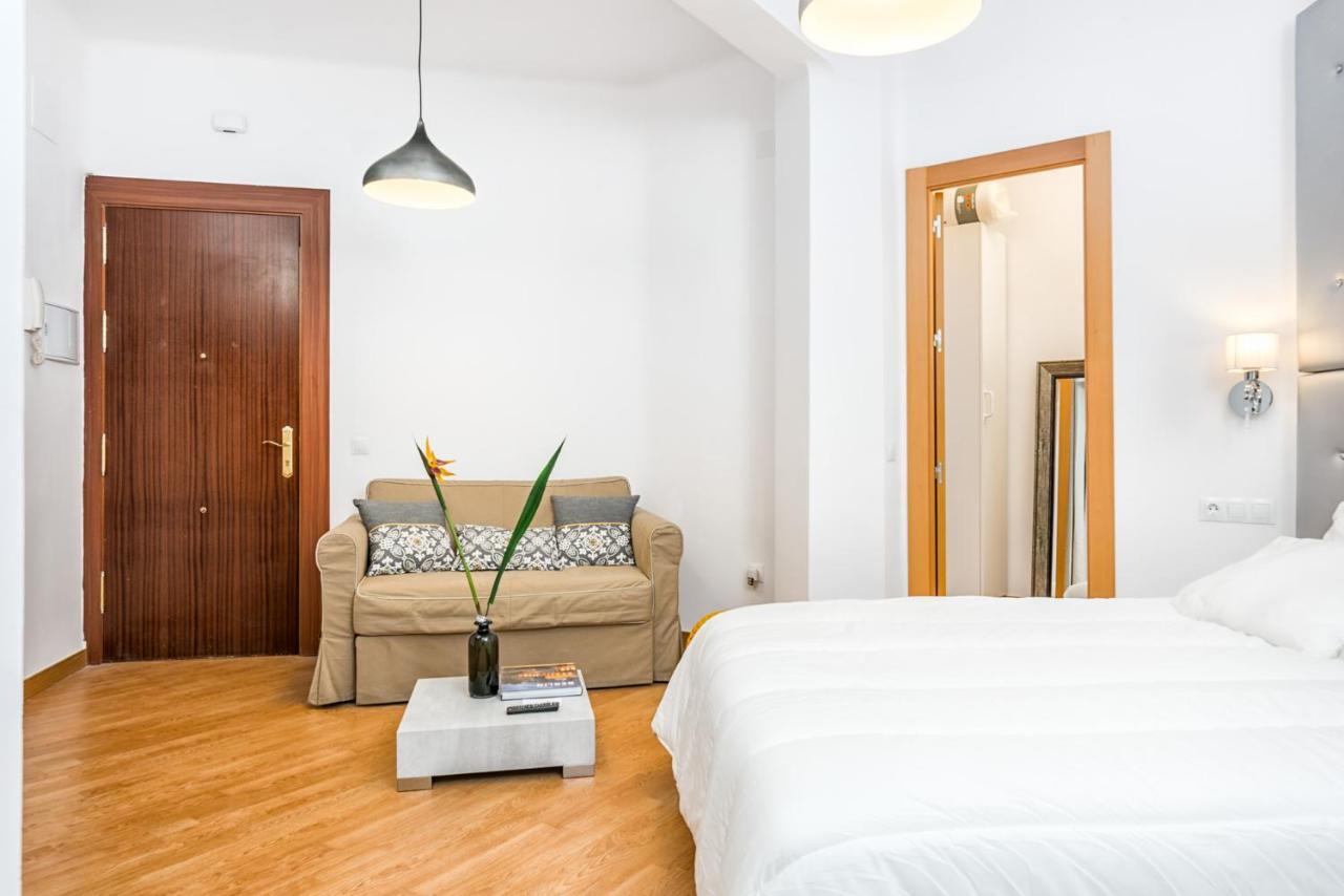 מאלגה Apartamentos Bolsa Larios מראה חיצוני תמונה